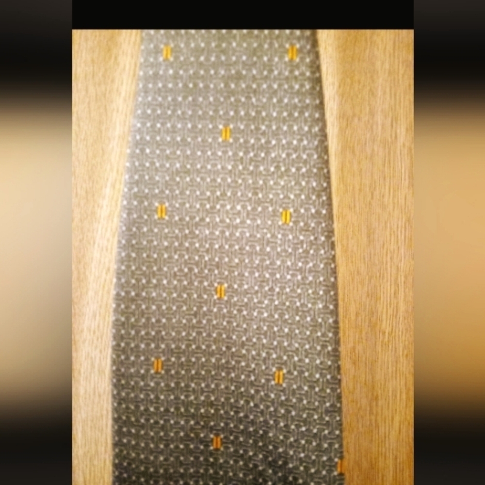 Yves Saint Laurent Olive Green Silk Tie YSL hand Made Vintage